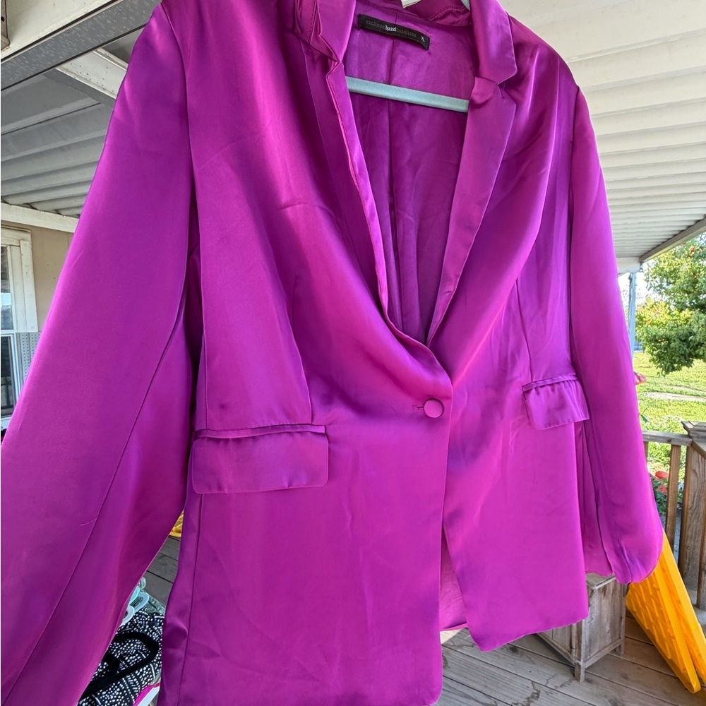 Women's Fuchsia Satin Blazer